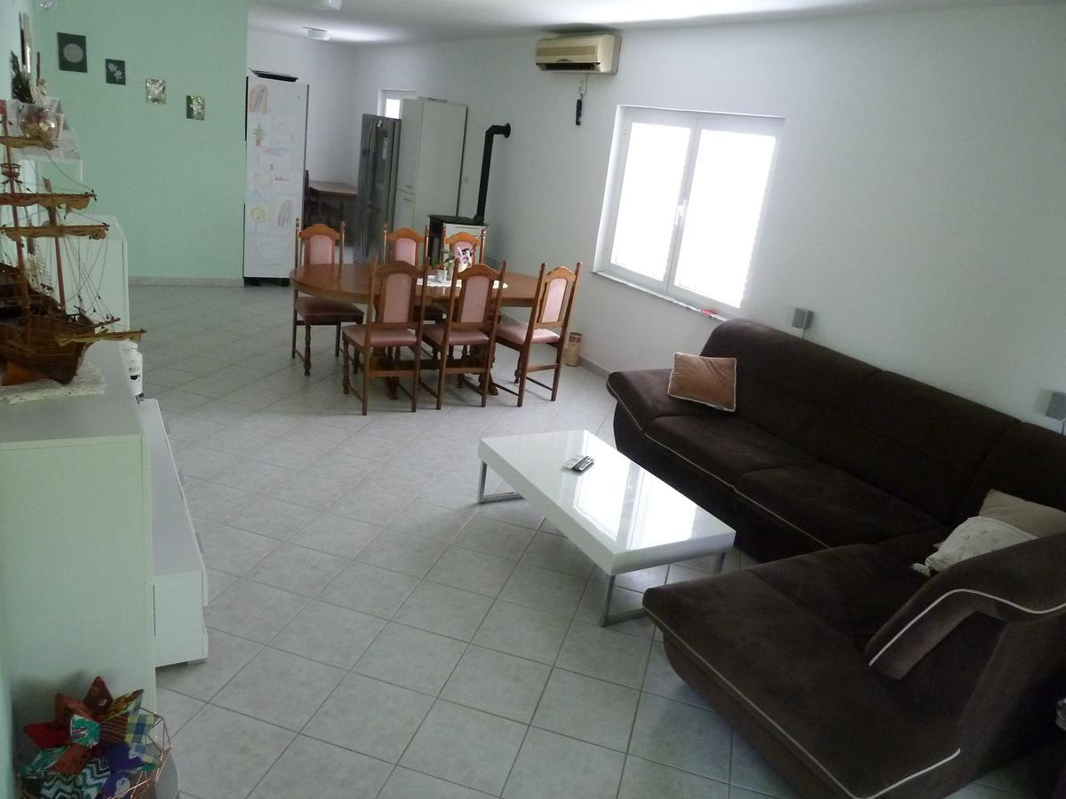 ביוגראד נה מורו Apartment Mrkic מראה חיצוני תמונה