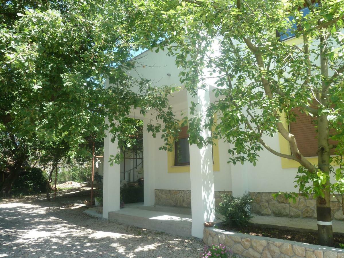 ביוגראד נה מורו Apartment Mrkic מראה חיצוני תמונה